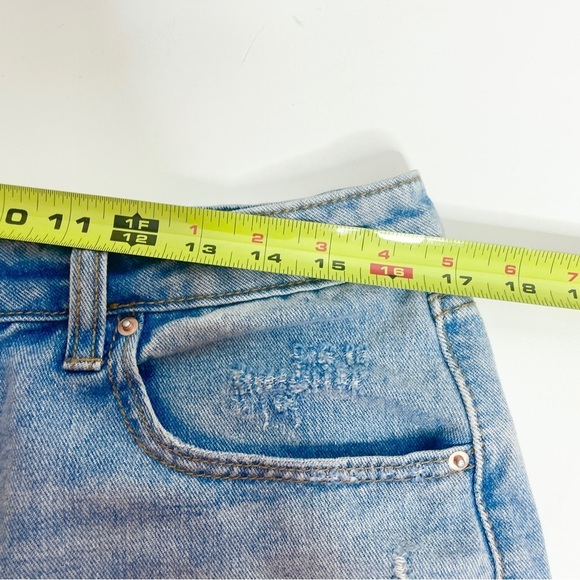 Wild Fable Size 12 Women's Super-High Rise Cut Off Jean Shorts Blue Denim - Picture 5 of 9